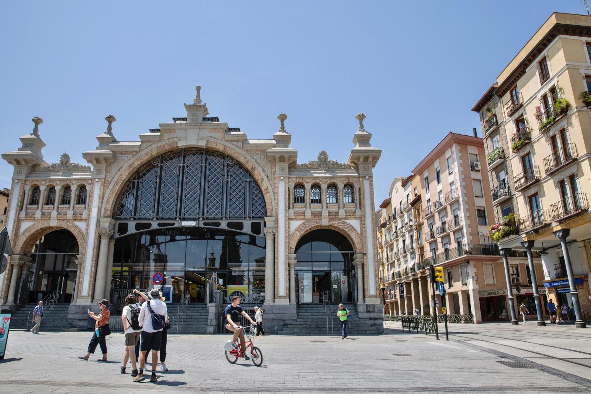 Lc Las Armas Zaragoza Exteriör bild